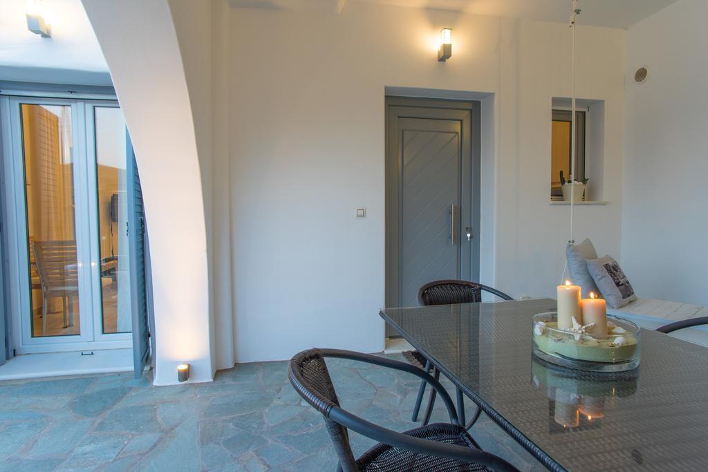 Azzurro Bianco Suites Páros Exterior foto